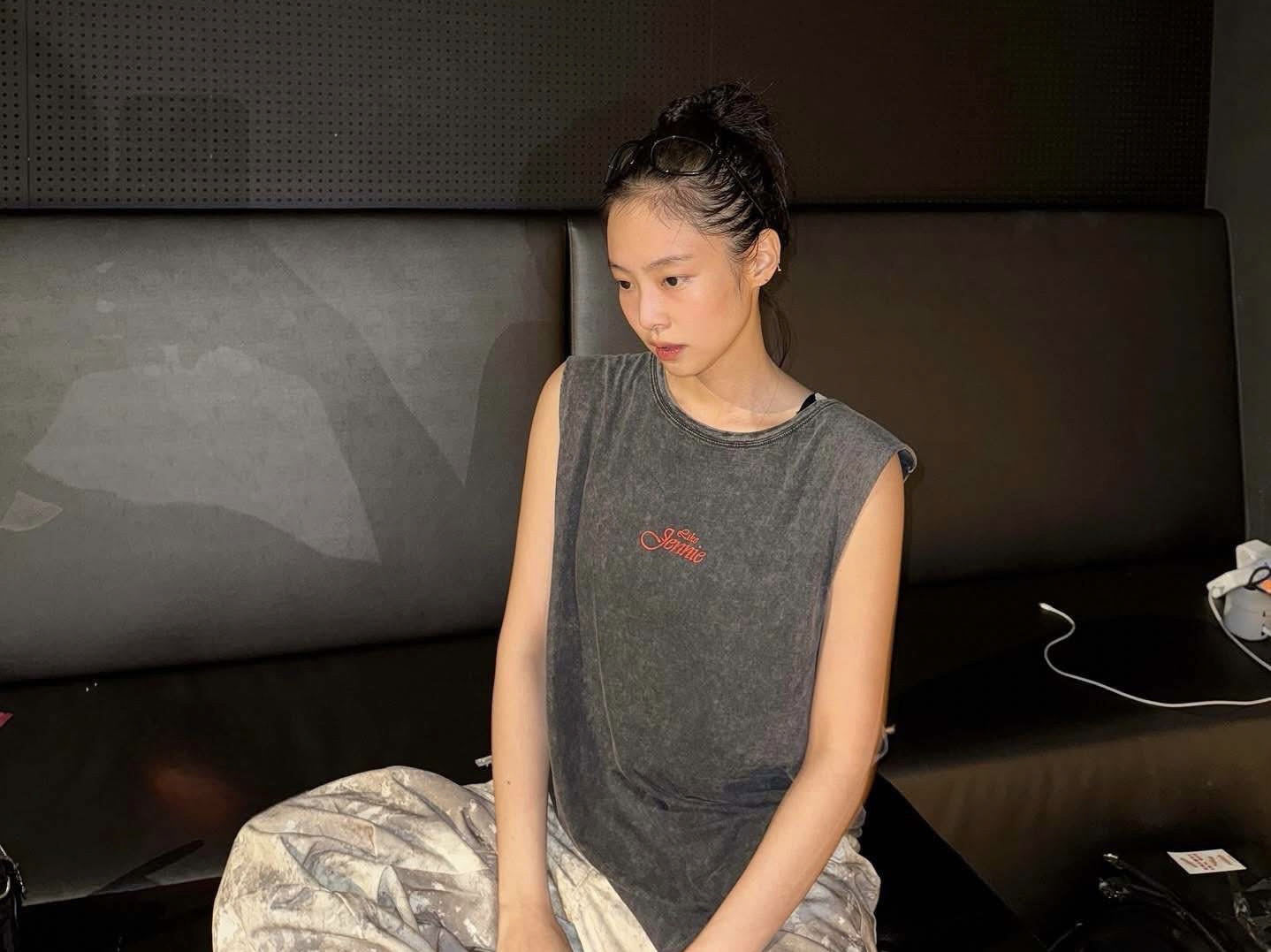 Jennie (BLACKPINK)粉丝拍下的瞬间