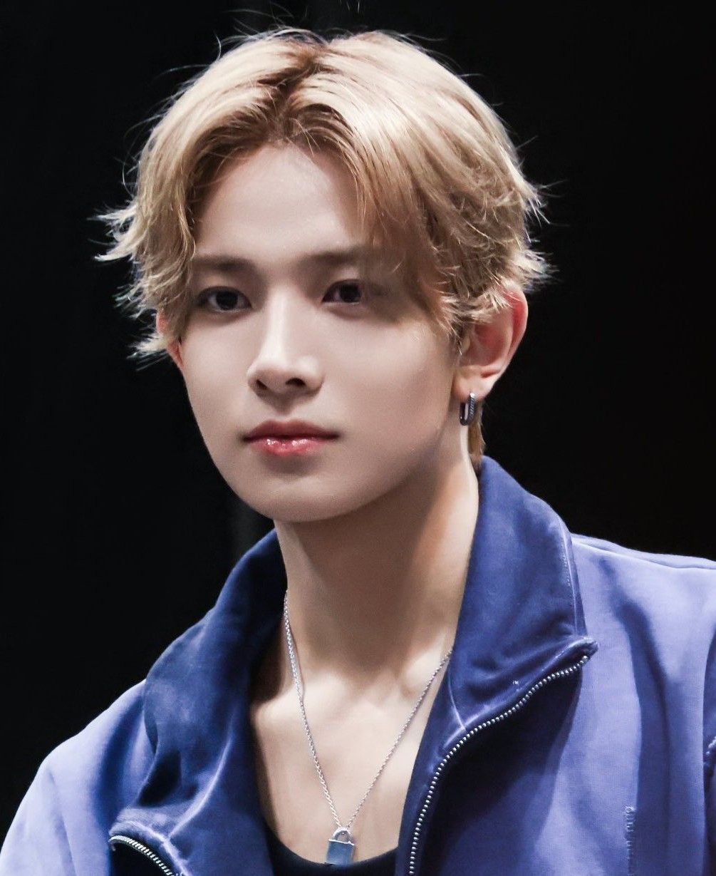 희승 (ENHYPEN)의 최신 사진