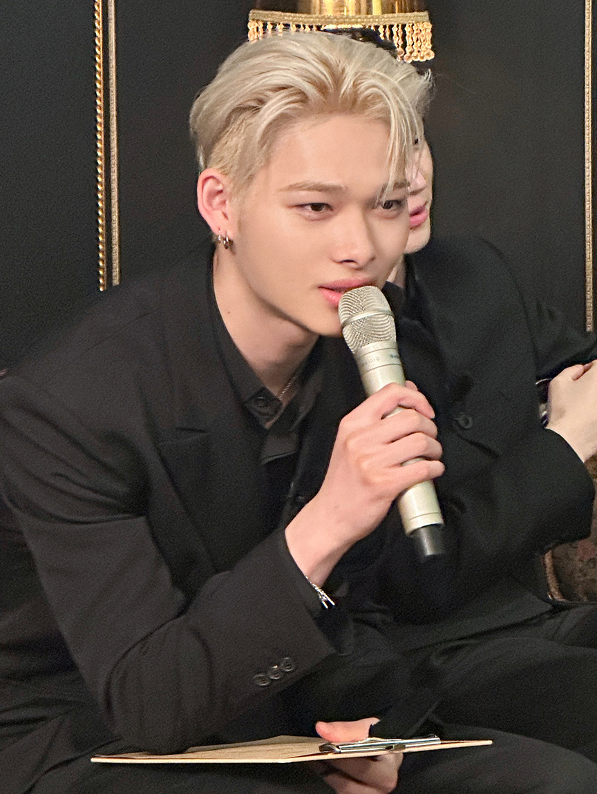 Potret di balik layar NI-KI (ENHYPEN)