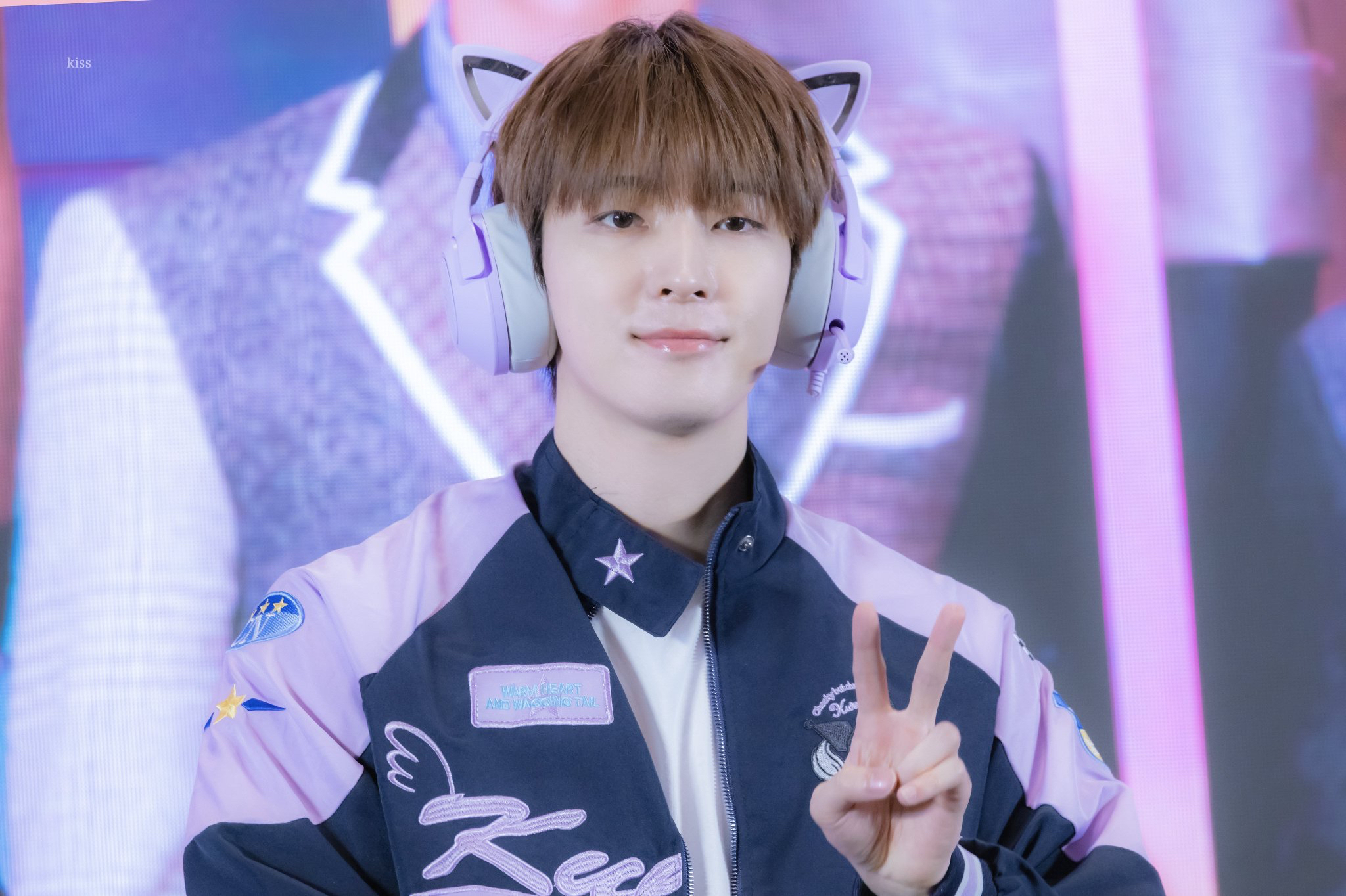 圆佑 (SEVENTEEN)的最新活动照片
