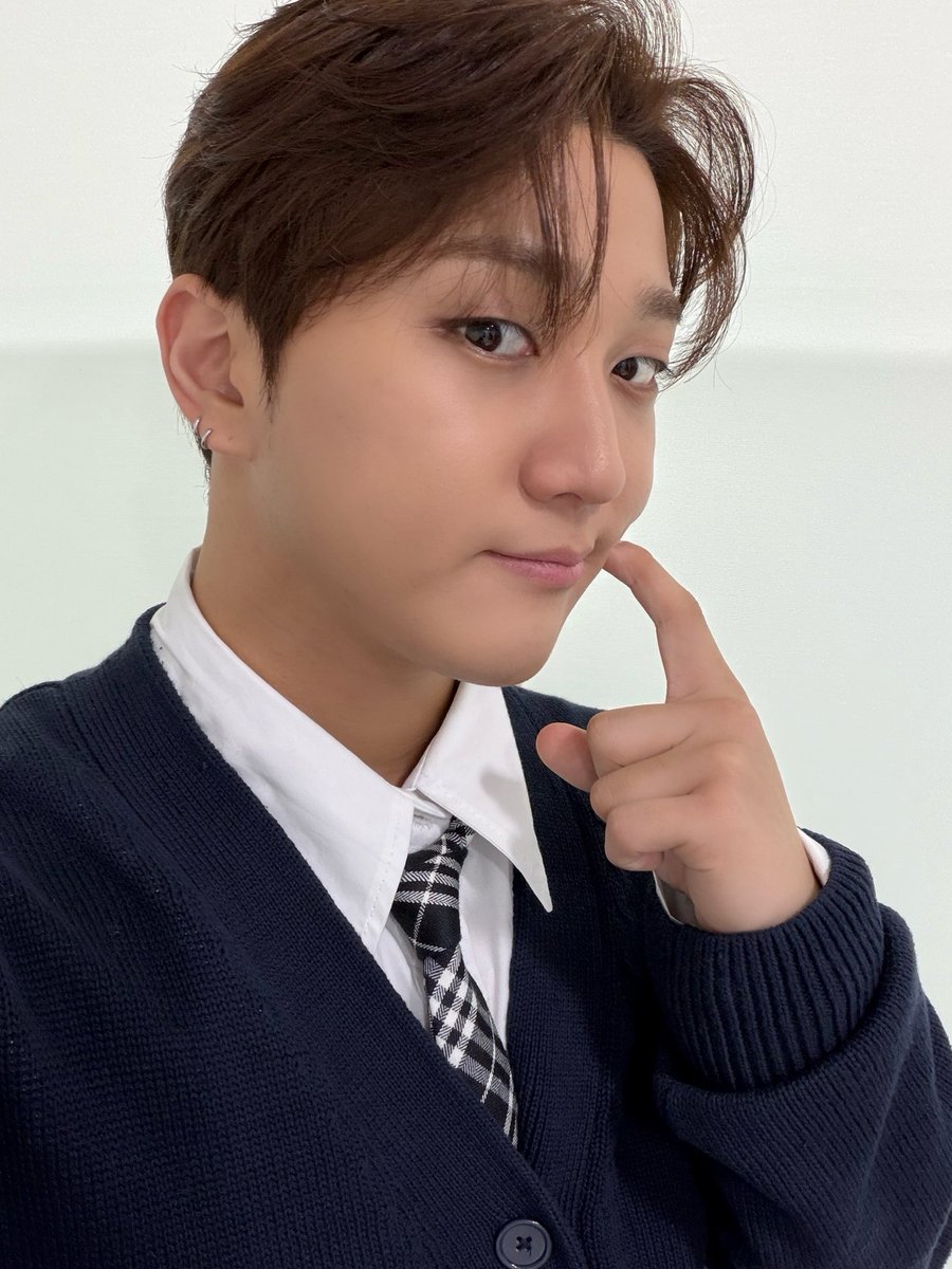 Latest photo of GoldenChild