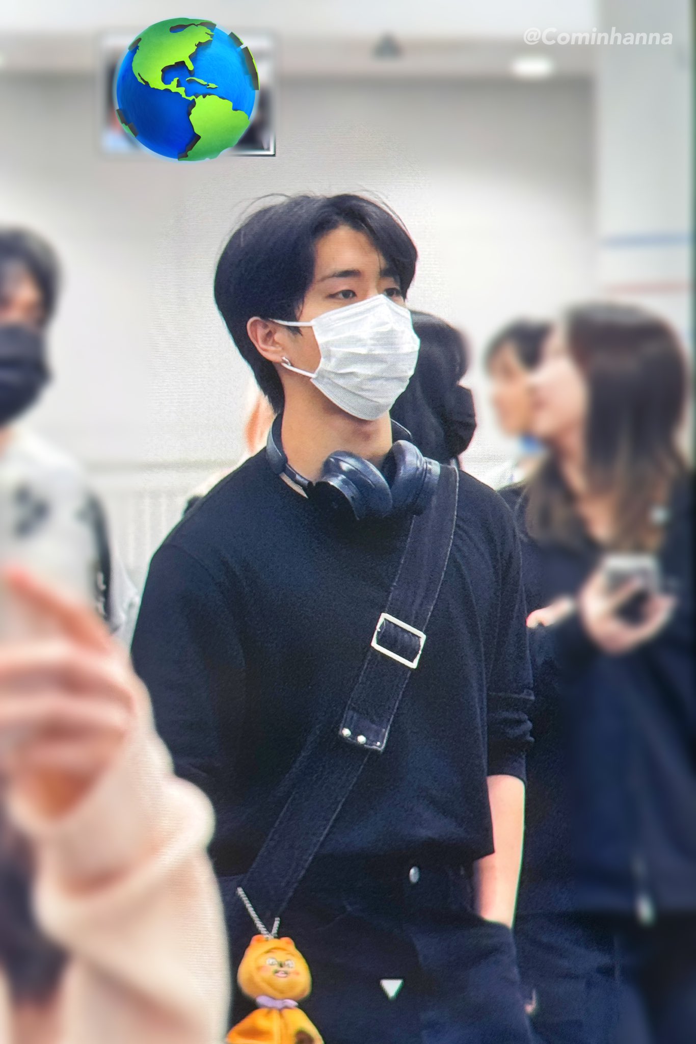 Behind-the-scenes cut of HAN (Stray Kids)