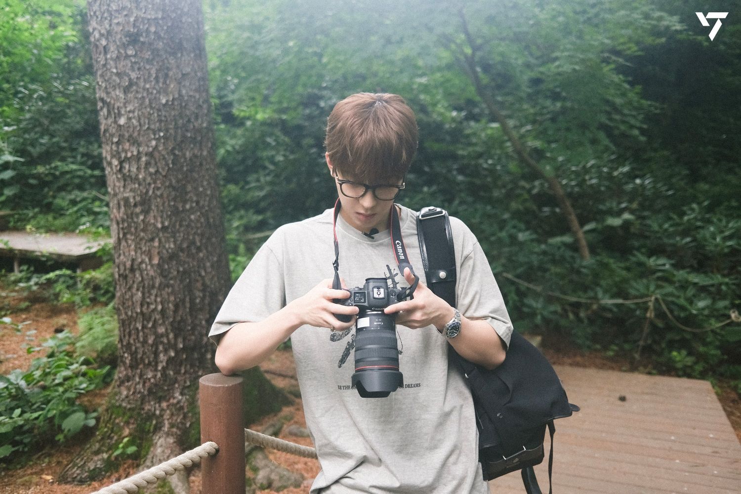 Recent activity shot of Wonwoo (SEVENTEEN)