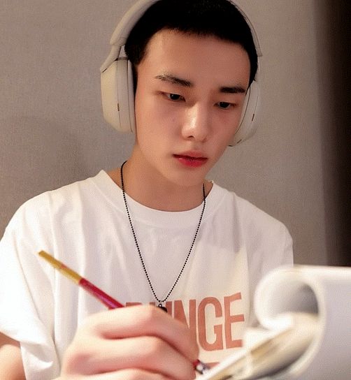 2353ee6dfc2eb628155539d1d08cb0