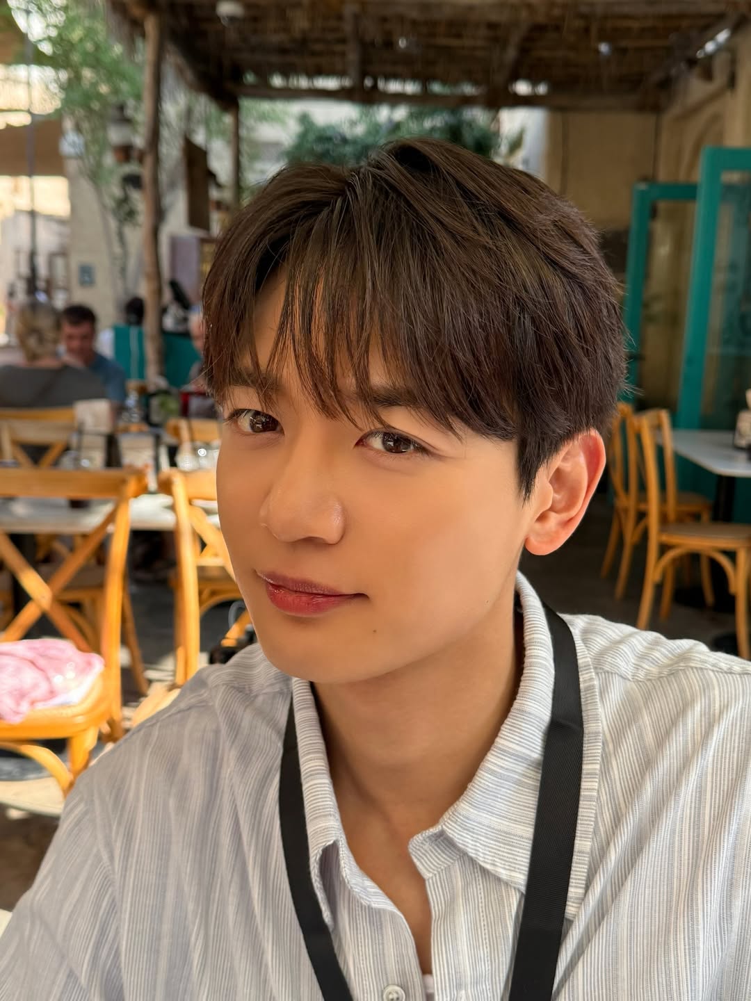 Behind-the-scenes cut of Minho (SHINee)