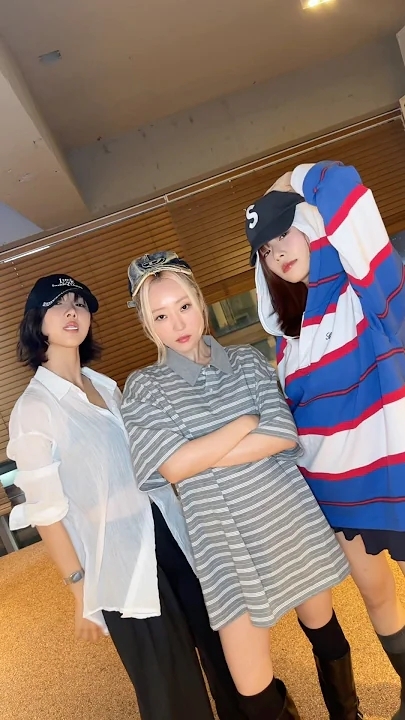 A moment captured by SU A (DREAMCATCHER)'s fan