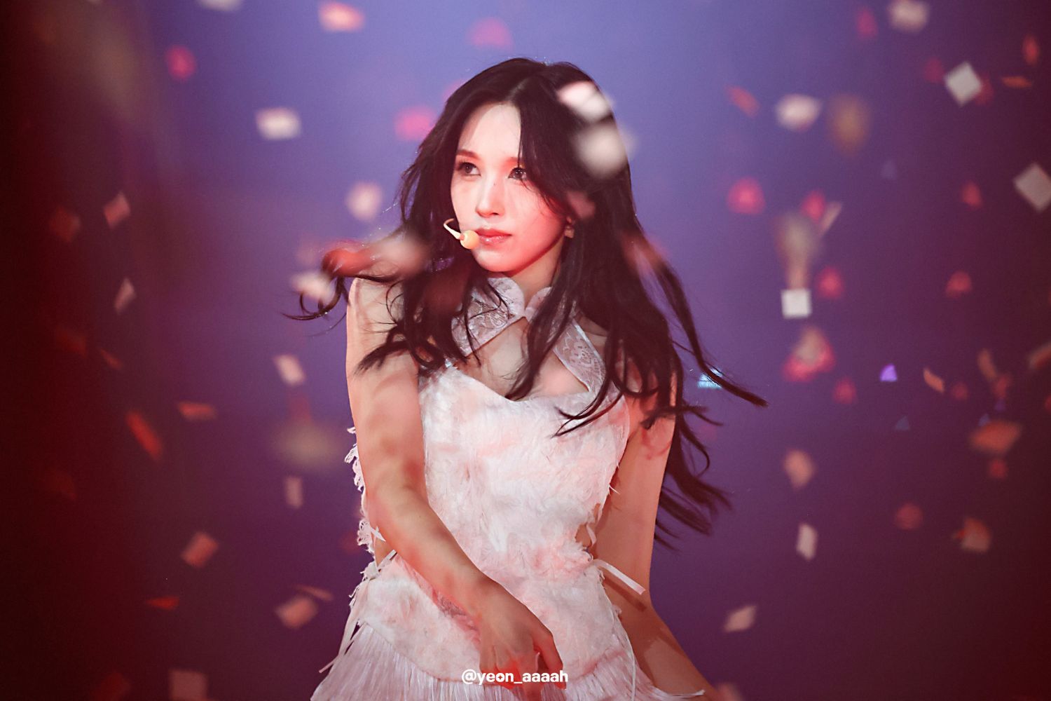 Foto terbaru Mina (TWICE)