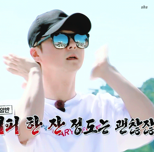 Behind-the-scenes cut of SHINHWA