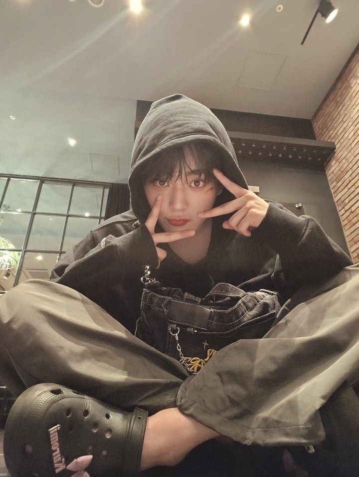 Recent activity shot of Hong Sungmin (FANTASY BOYS)