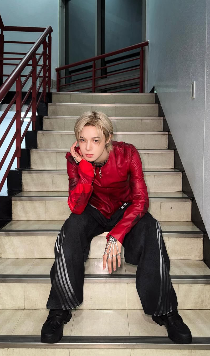 Fan-made special wallpaper for K (&TEAM)