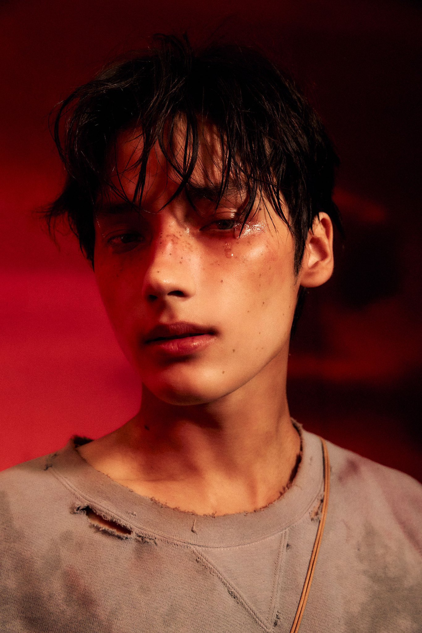 Behind-the-scenes cut of HueningKai (TOMORROW X TOGETHER)