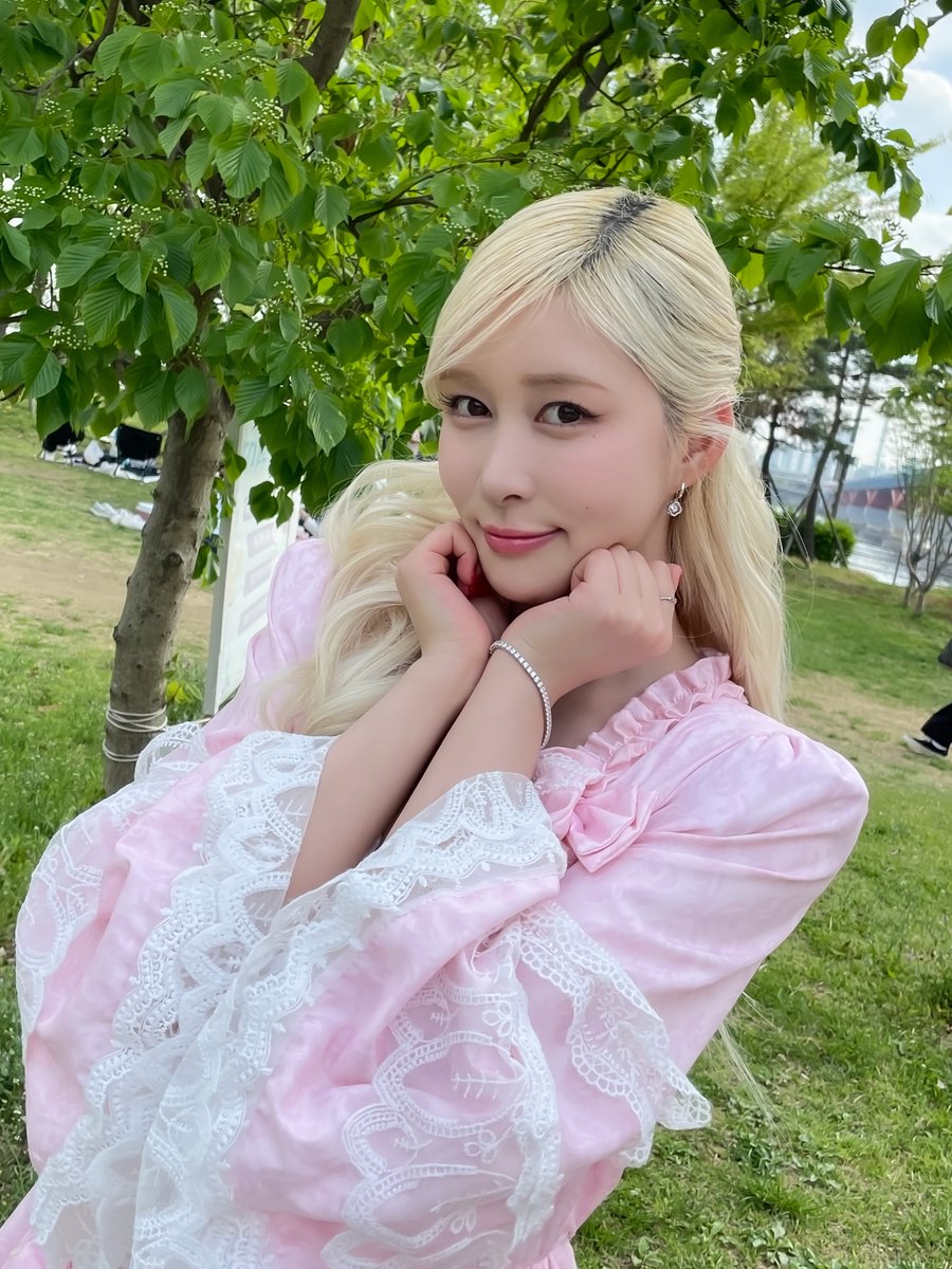 A moment captured by WJSN's fan