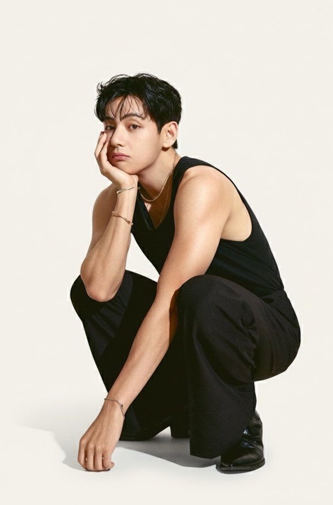 뷔 (방탄소년단) 최근 활동샷