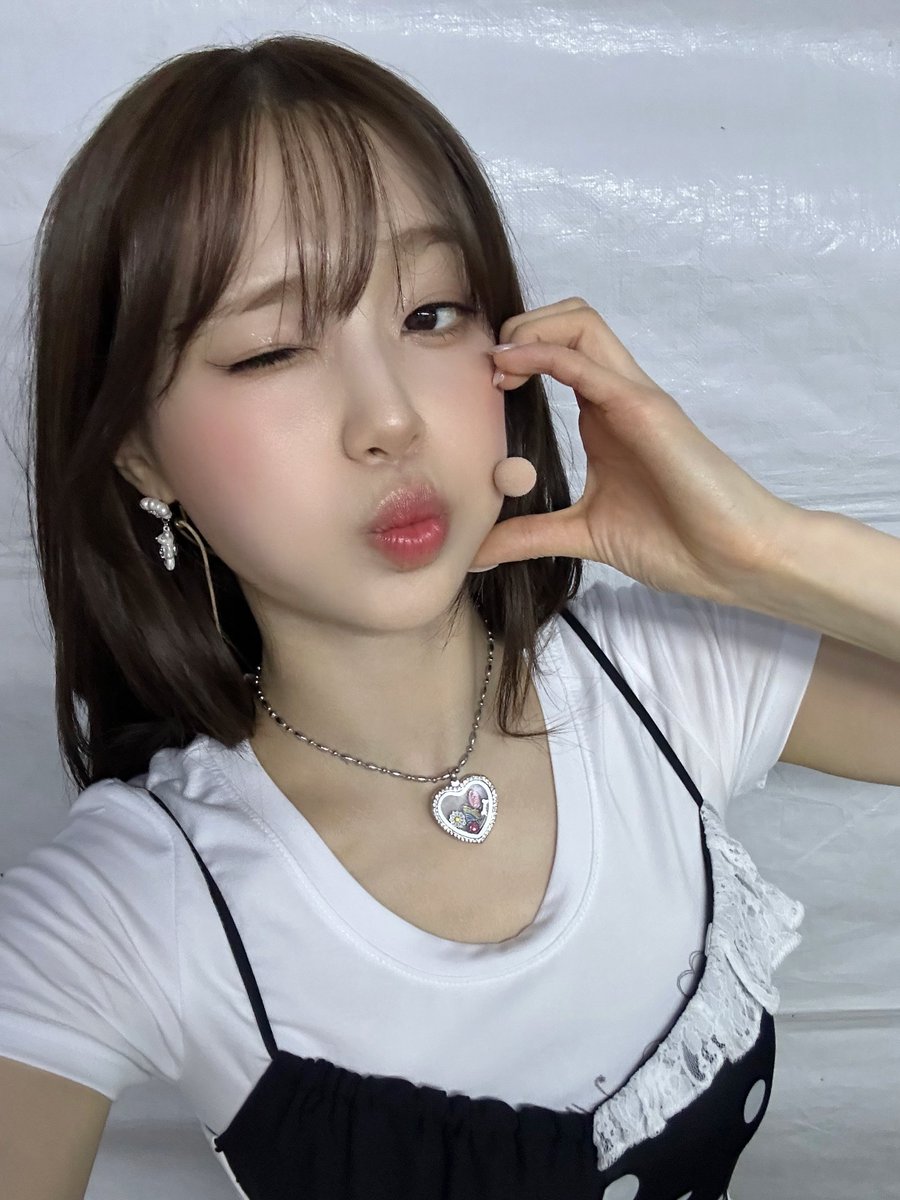 A moment captured by Chuu's fan