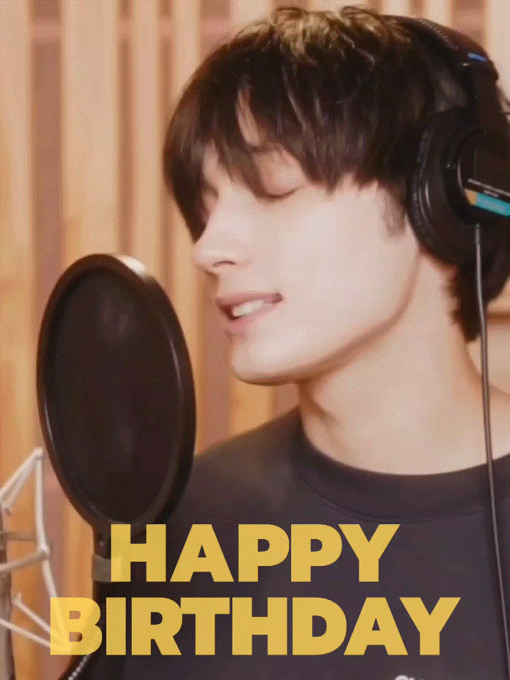 Latest photo of HueningKai (TOMORROW X TOGETHER)