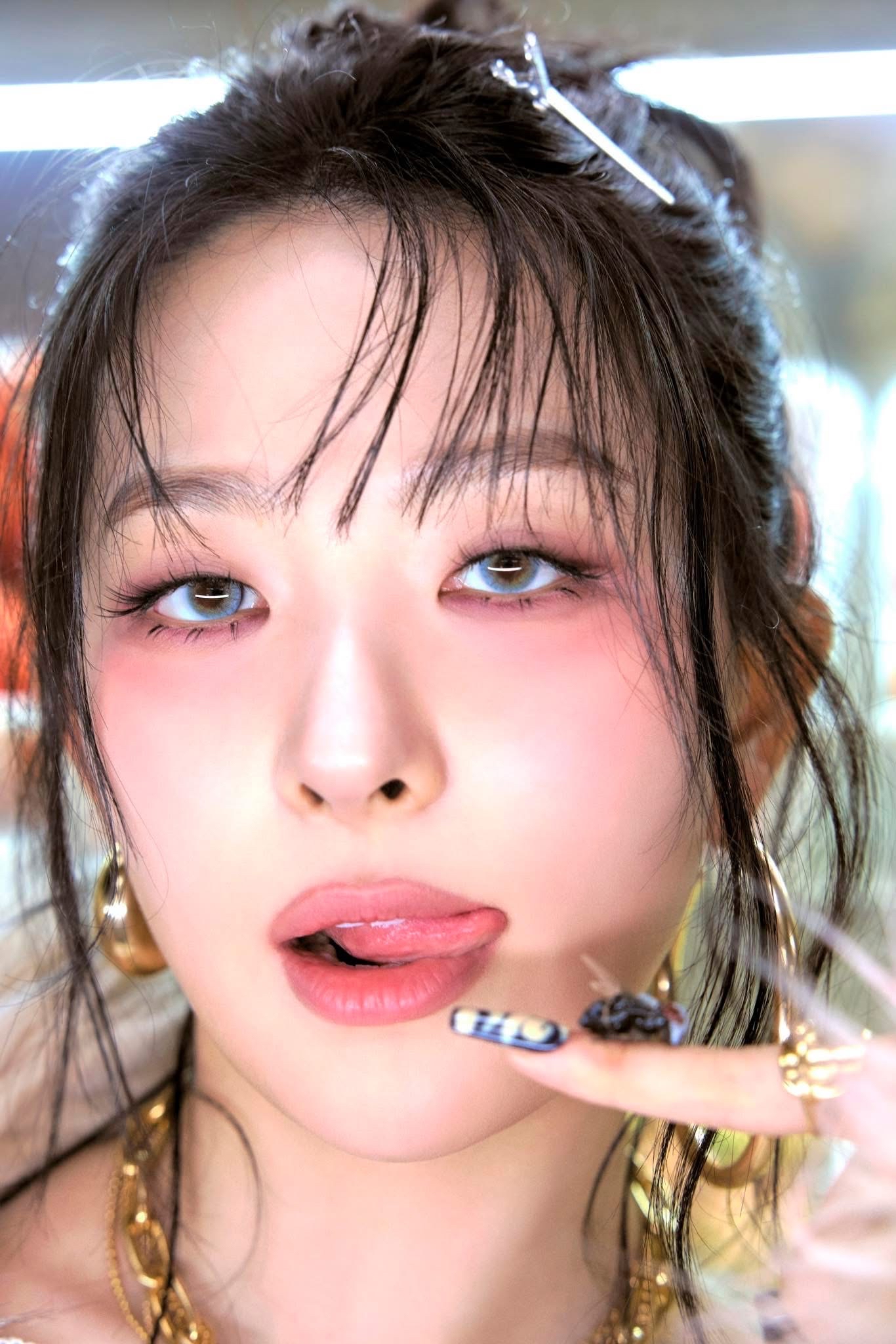 A moment captured by Seulgi (Red Velvet)'s fan