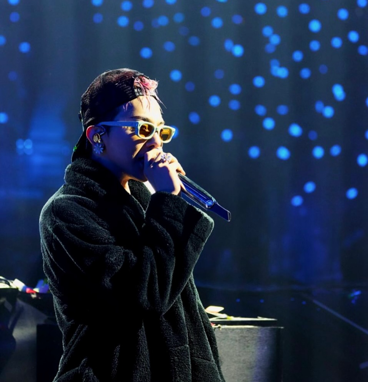 Recent activity shot of G-DRAGON (BIGBANG)