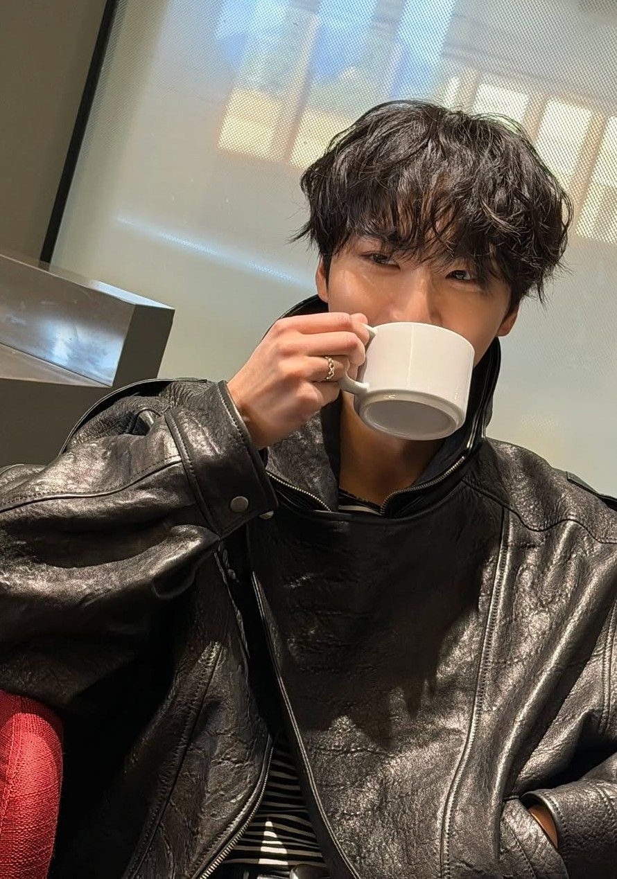 Recent activity shot of Seonghwa (ATEEZ)