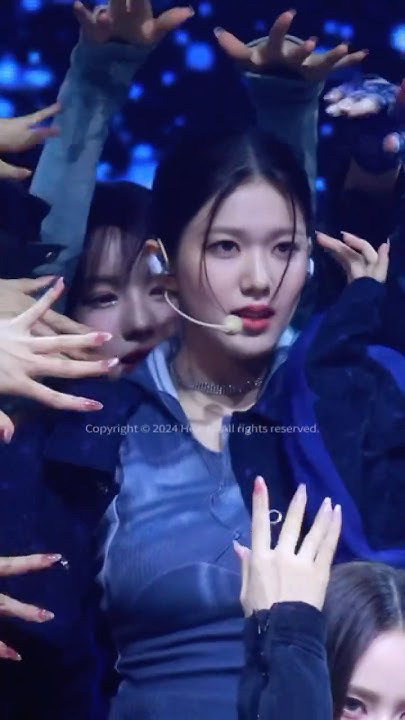 Yoon Jiyoon (izna)粉絲拍下的瞬間