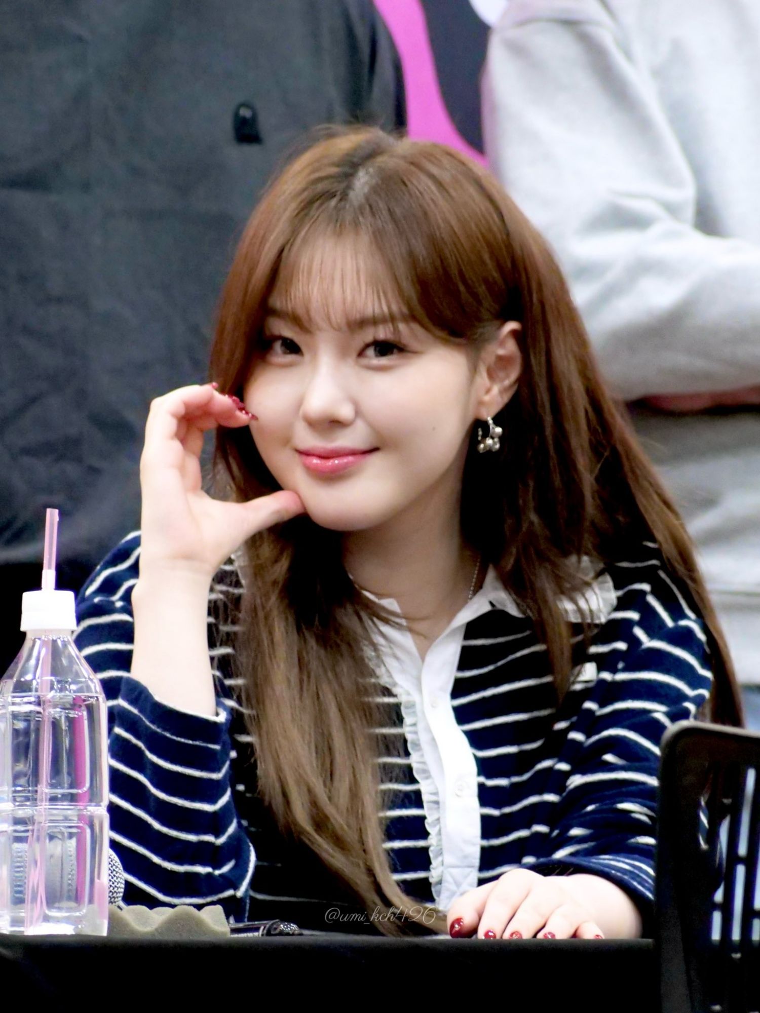 A moment captured by Kim Chaehyun (Kep1er)'s fan