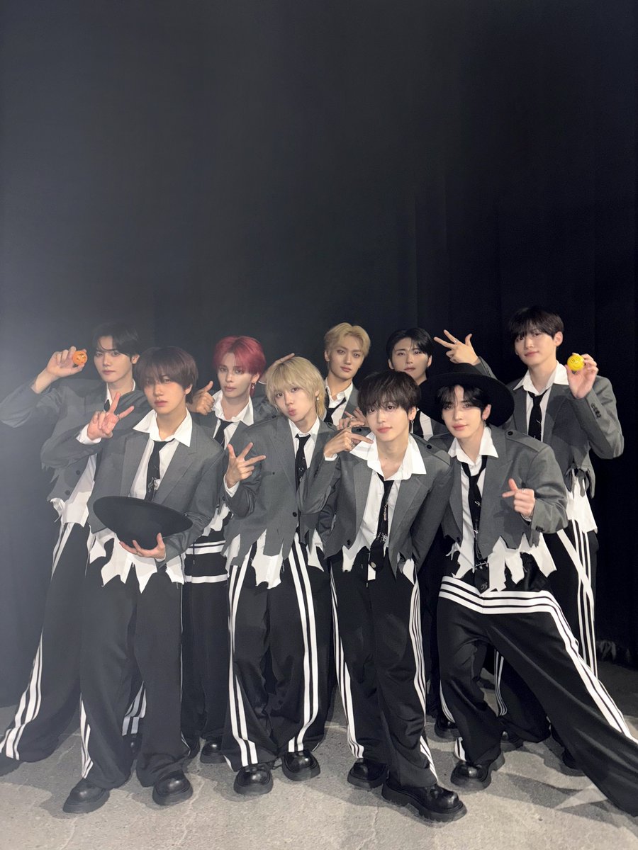 Recent activity shot of CRAVITY