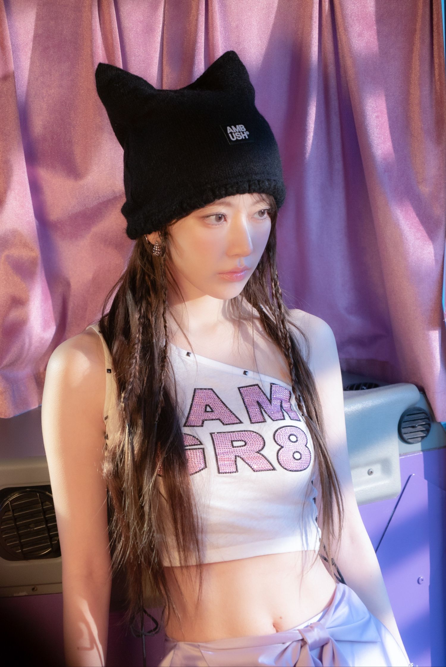 Behind-the-scenes cut of Sakura (LE SSERAFIM)