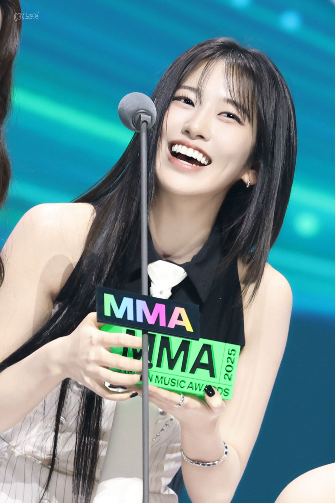 안유진 (IVE) 최근 활동샷