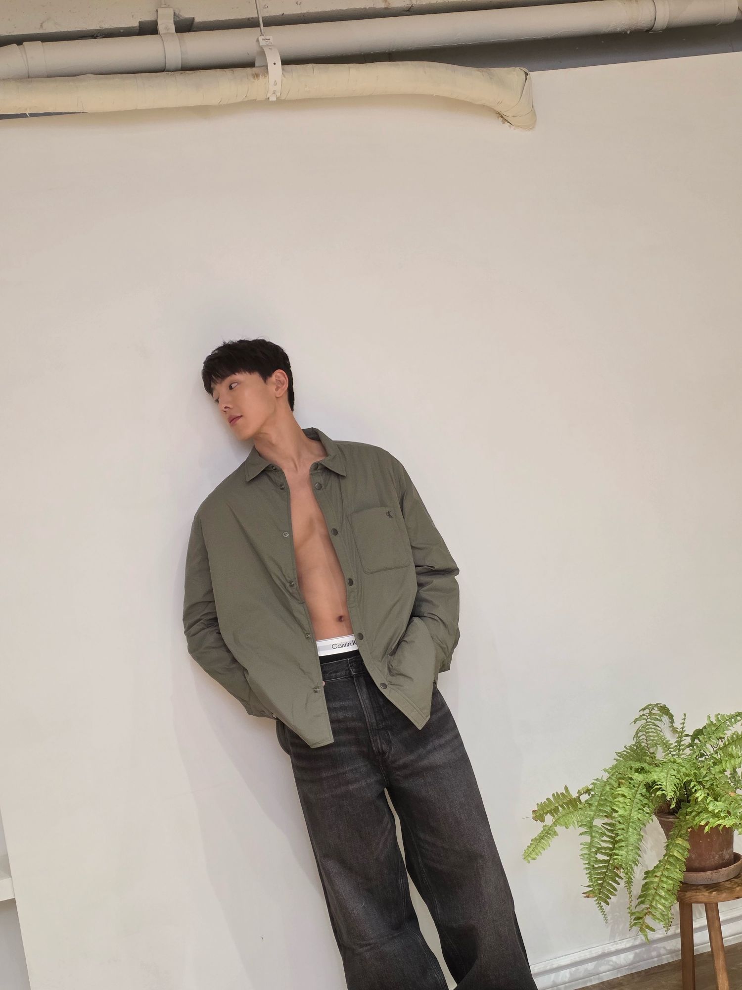 Potret di balik layar Shownu (MONSTA X)