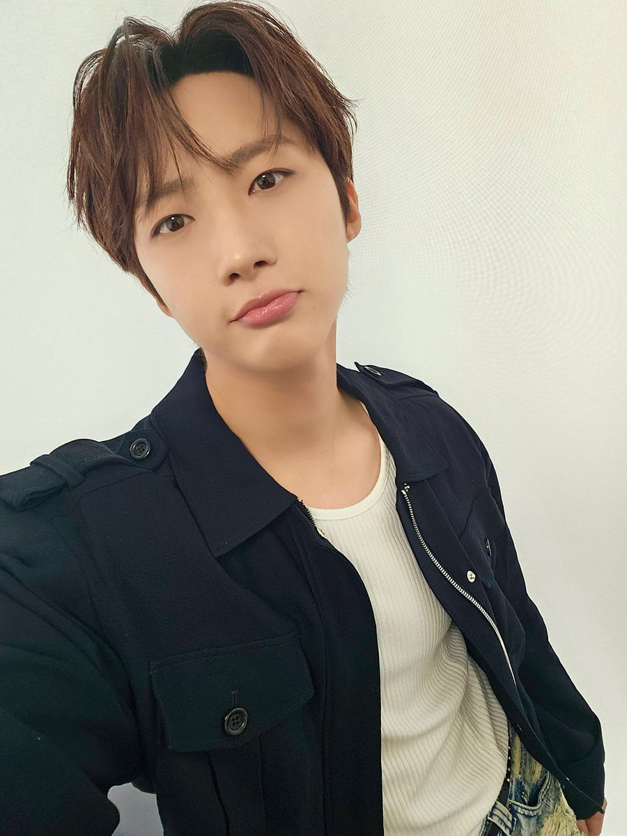 Latest photo of PENTAGON