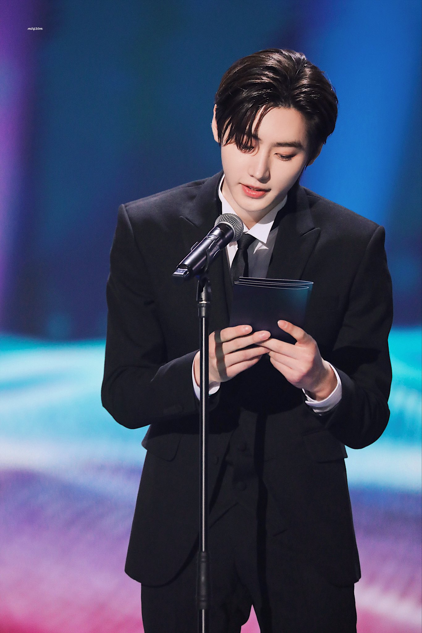 Foto terbaru Sunghoon (ENHYPEN)