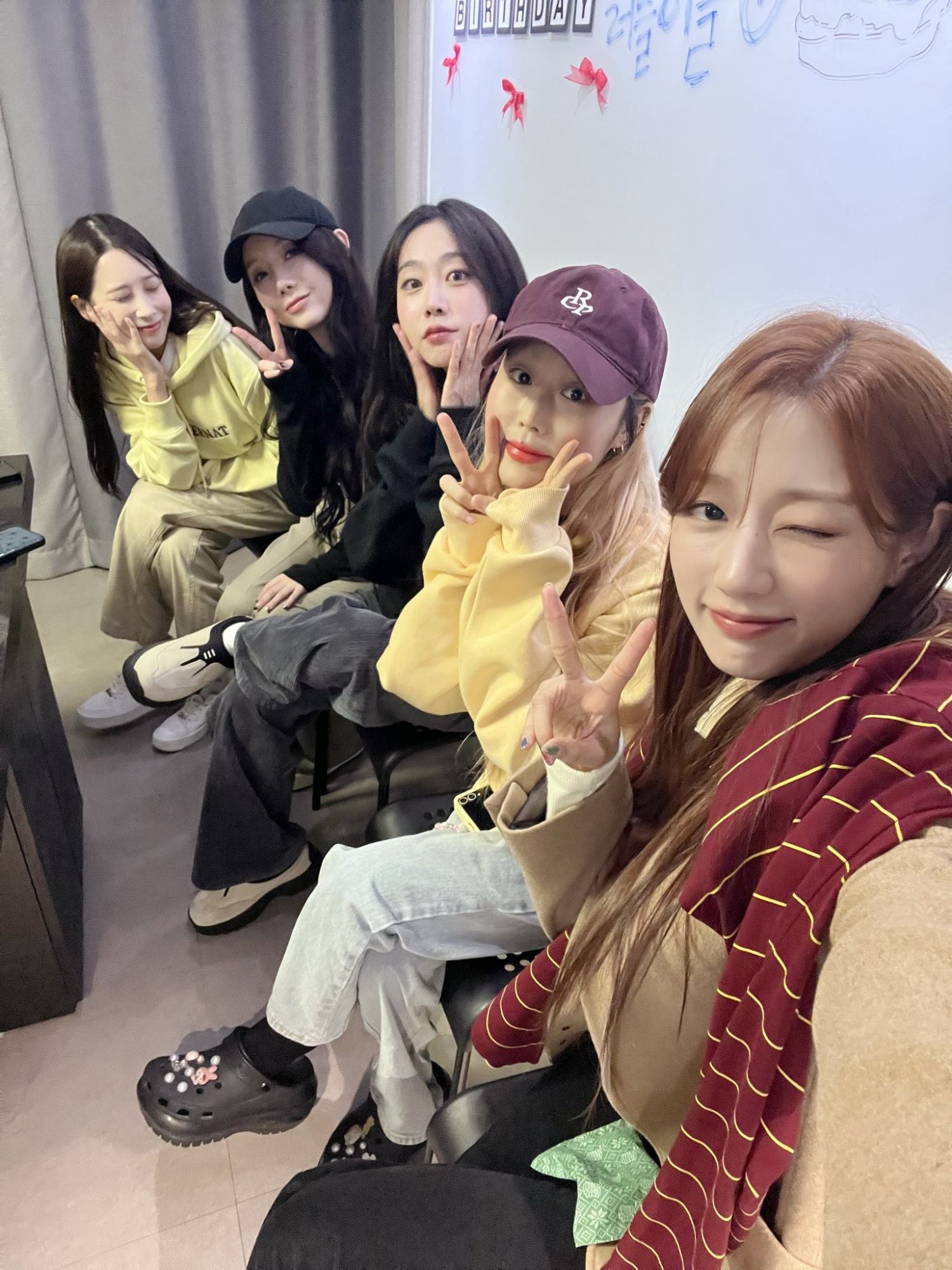 러블리즈의 비하인드 컷