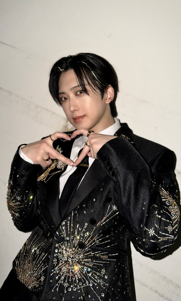 Recent activity shot of Fuma (&TEAM)