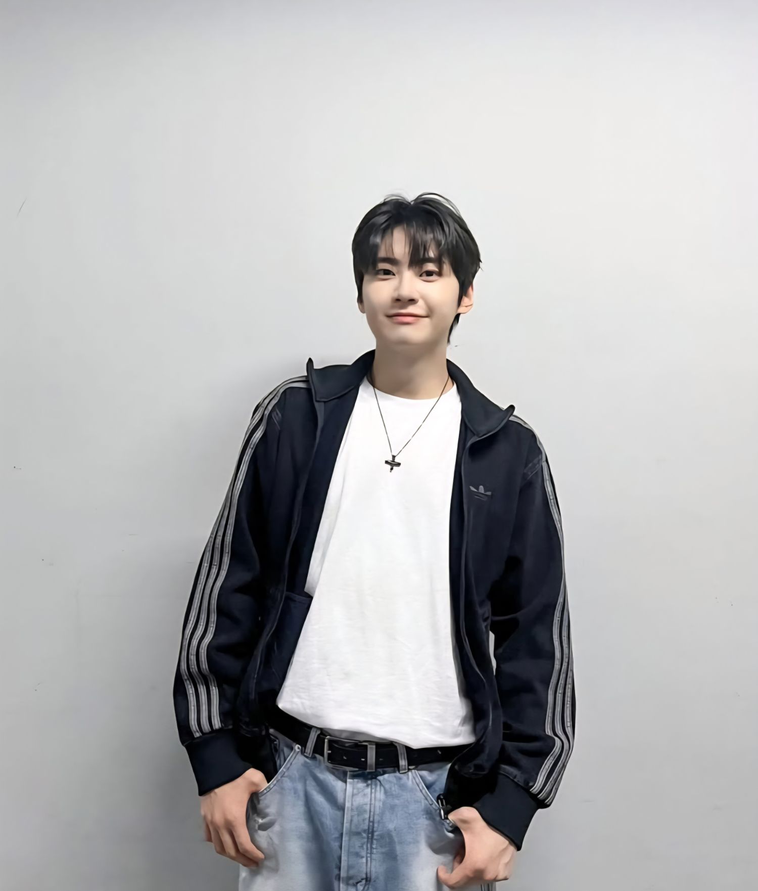 Recent activity shot of Lee Jinhyuk