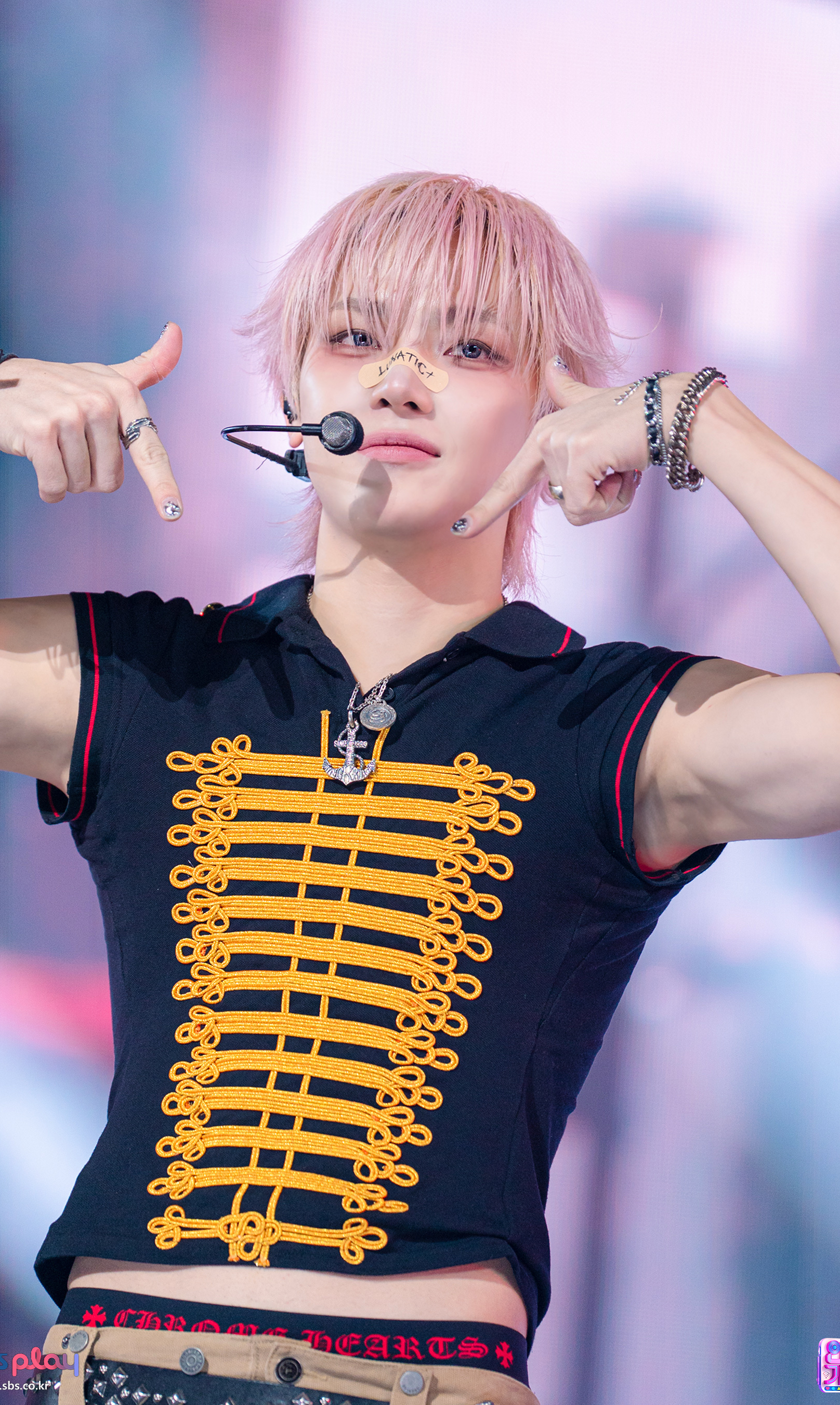 Latest photo of Nicholas (&TEAM)