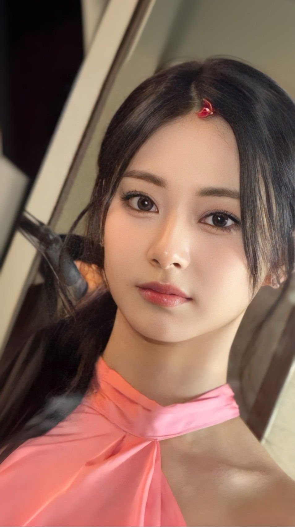 Today's most popular wallpaper in the Tzuyu (TWICE) community