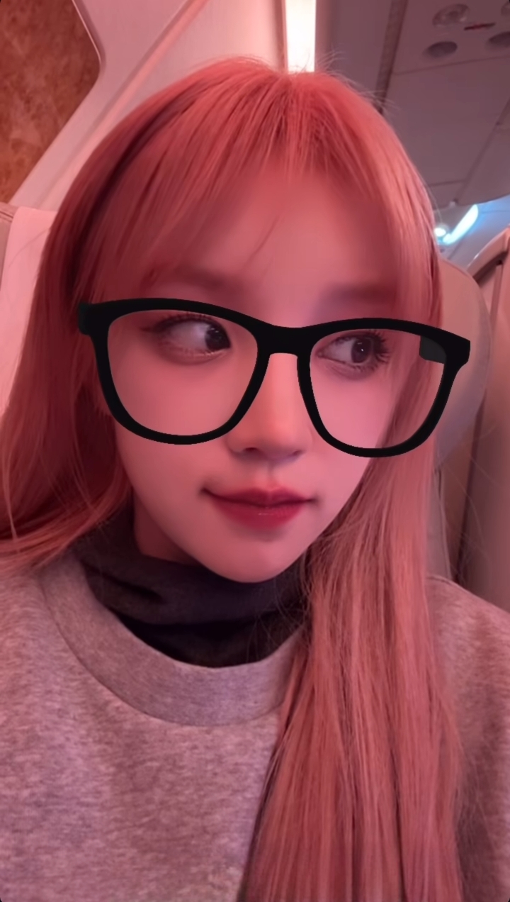 우기 (아이들) 커뮤니티에서 인기있는 오늘의 배경화면