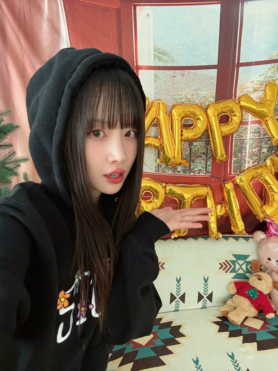 Recent activity shot of WJSN