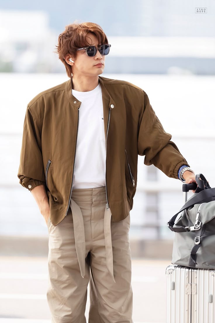 Latest photo of Minho (SHINee)