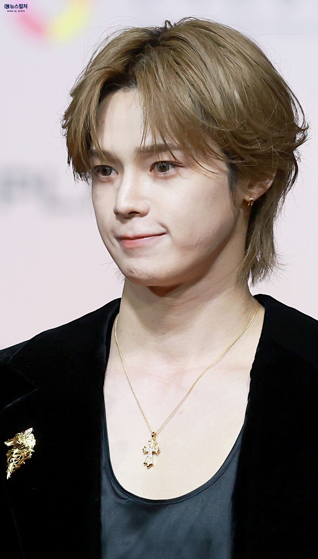 The most beloved wallpaper among K (&TEAM)'s fans