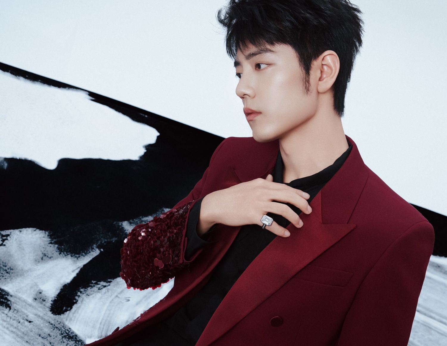 Behind-the-scenes cut of Xiao Zhan