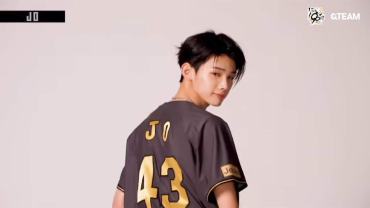 Jo (&TEAM)的最新活动照片