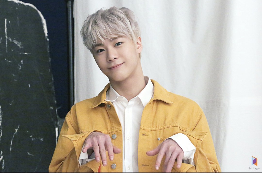 Recent activity shot of Moonbin (ASTRO)