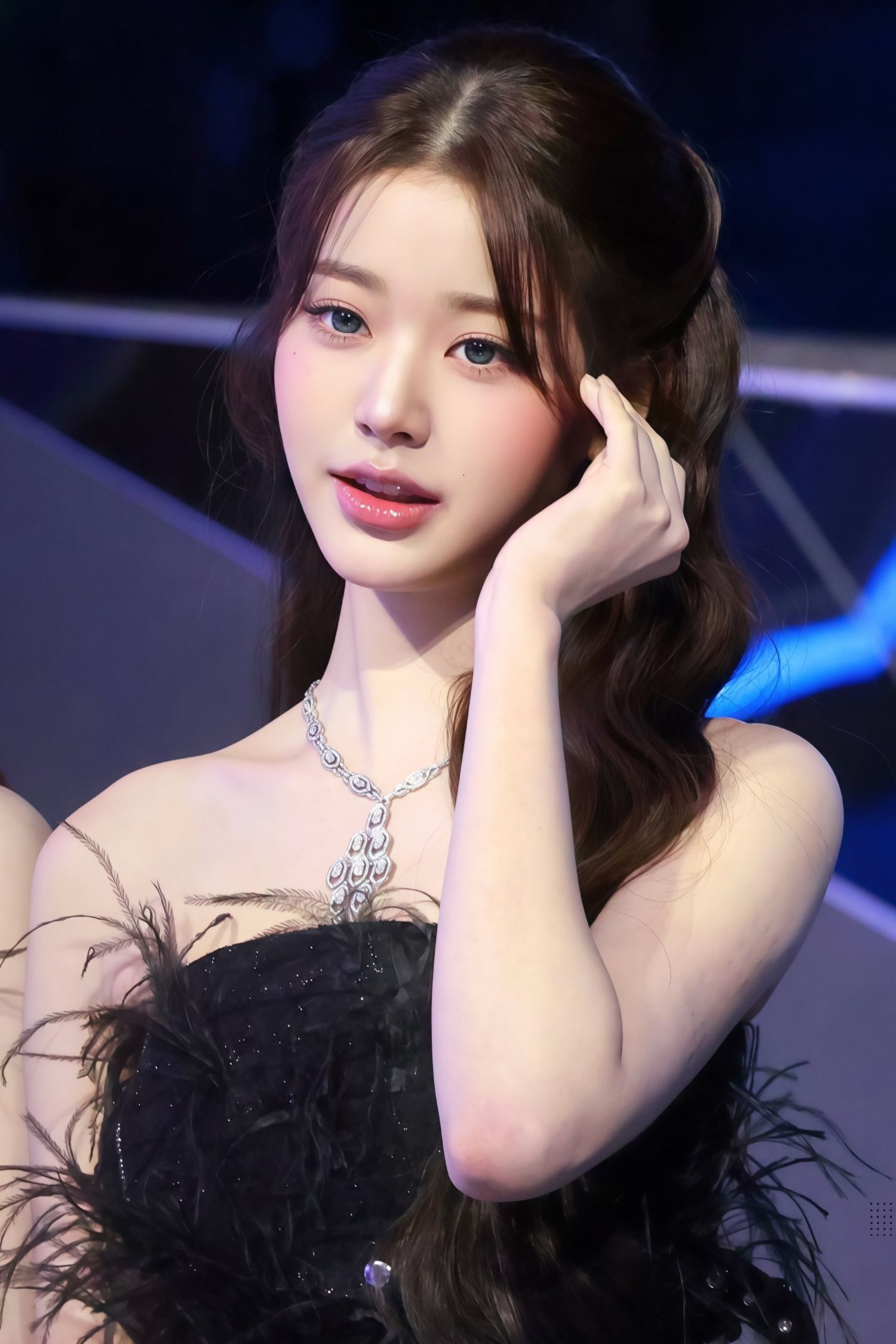 Recent activity shot of Jang Wonyoung (IVE)