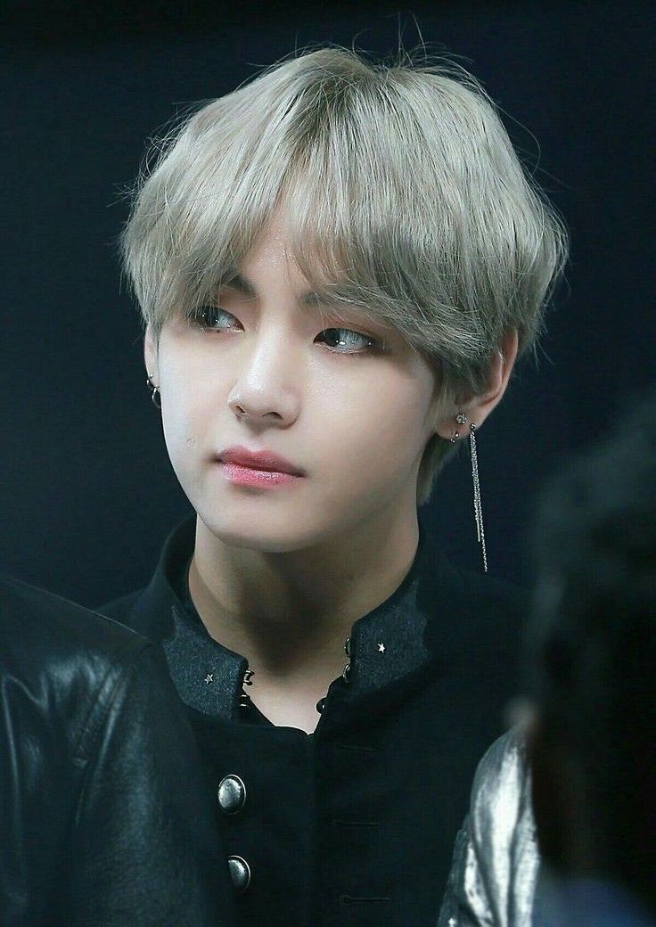 Recent activity shot of V (BTS)