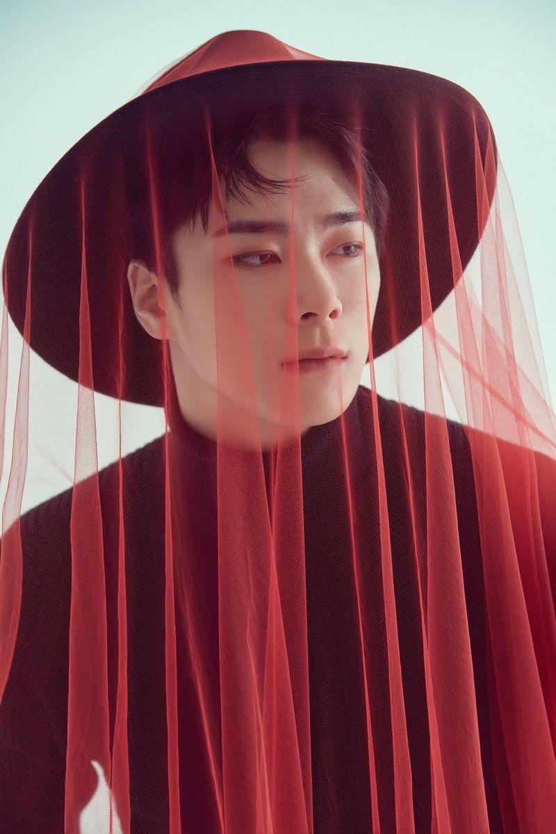 Behind-the-scenes cut of Moonbin (ASTRO)