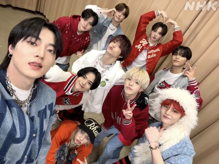 TREASURE的最新活动照片