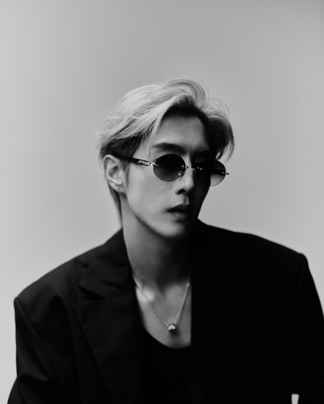 Behind-the-scenes cut of Mark (GOT7)