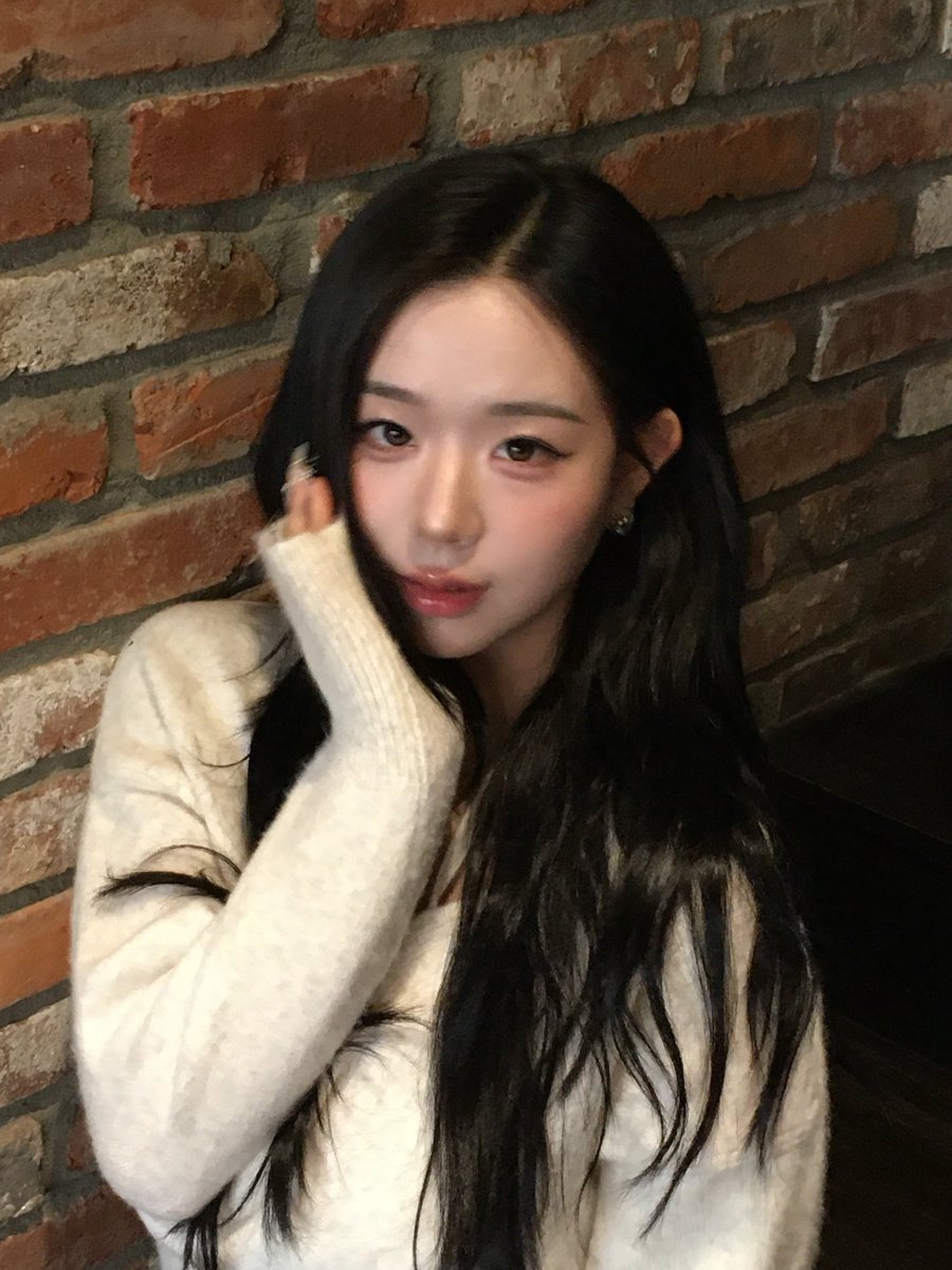 Latest photo of tripleS