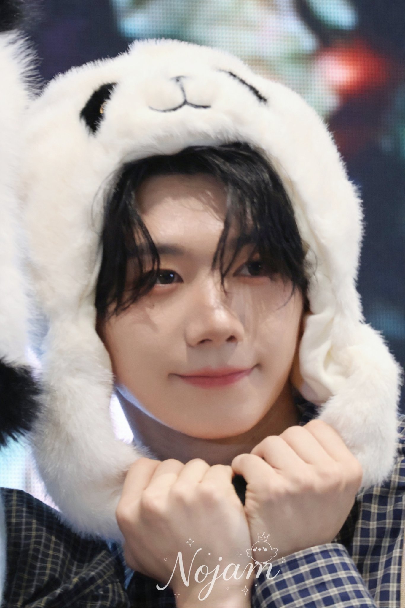 Recent activity shot of Park Han (AHOF)