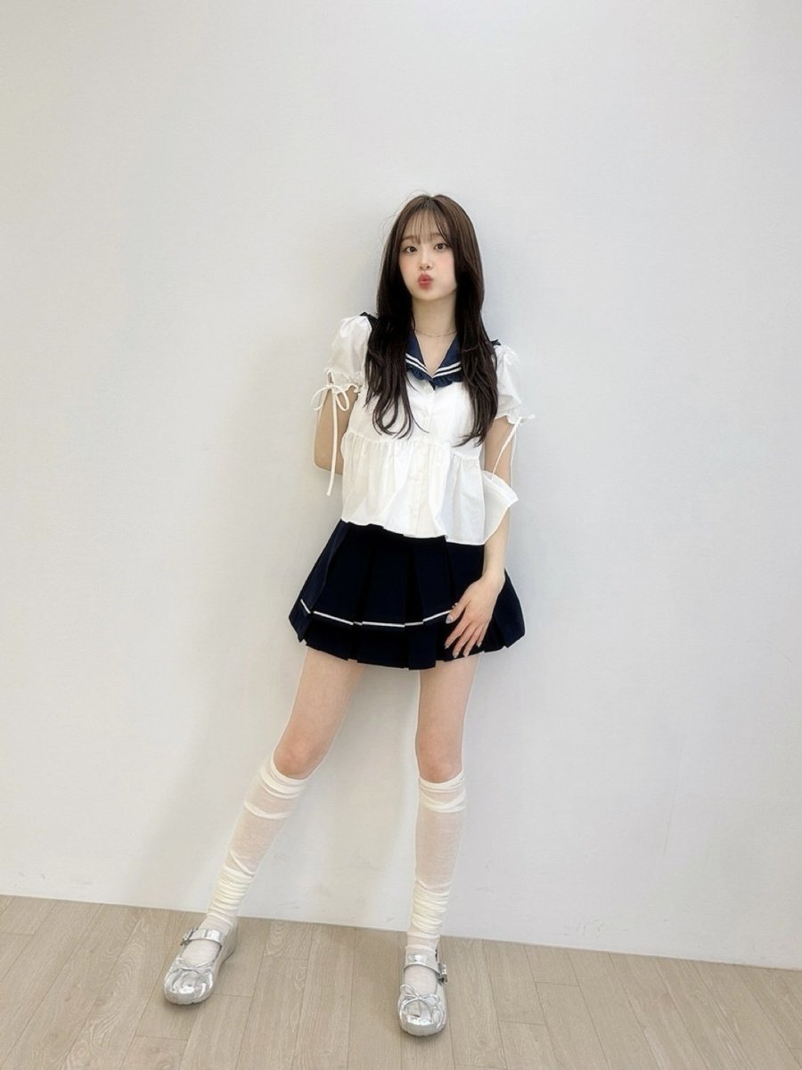 Recent activity shot of Chuu